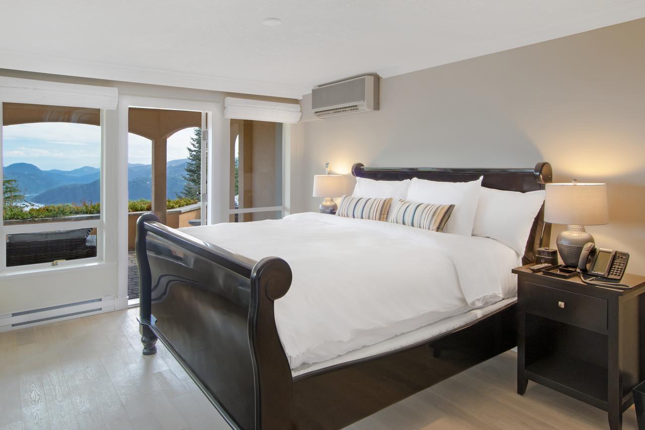 Eyrie Resort Malahat