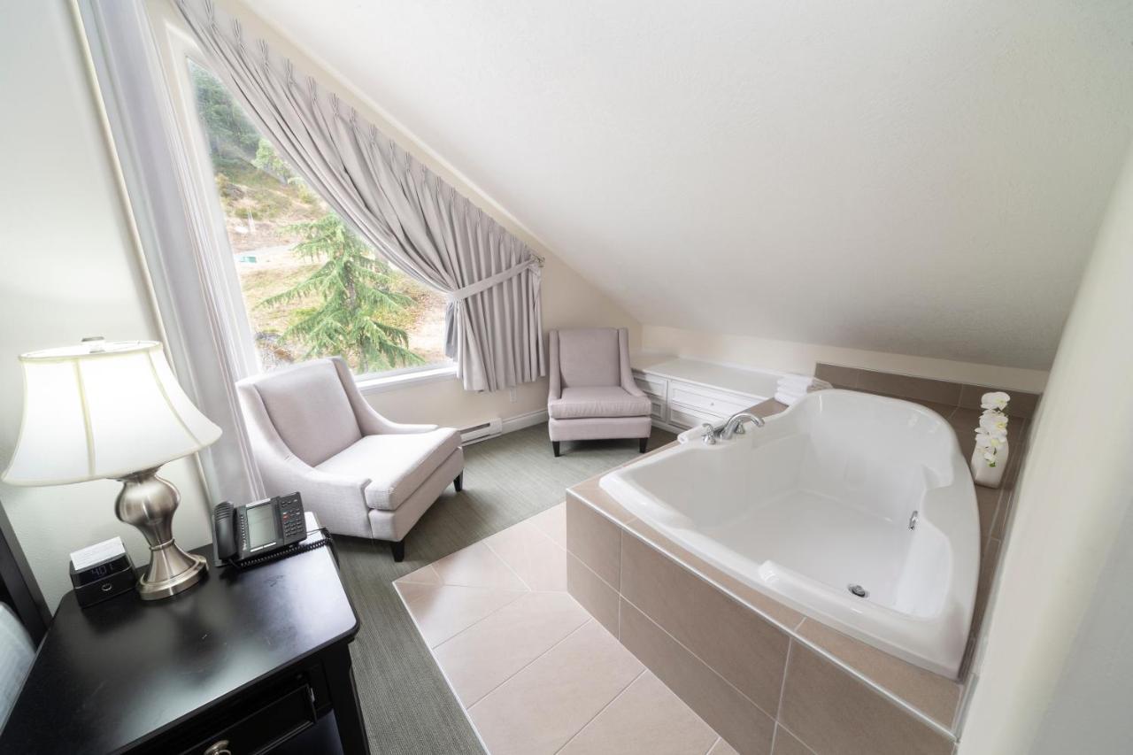 Eyrie 4* Malahat