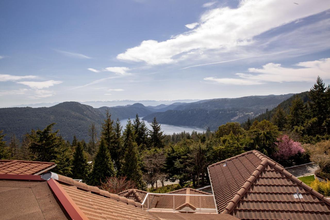 Eyrie 4*